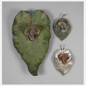 Drei figürliche Wandappliken