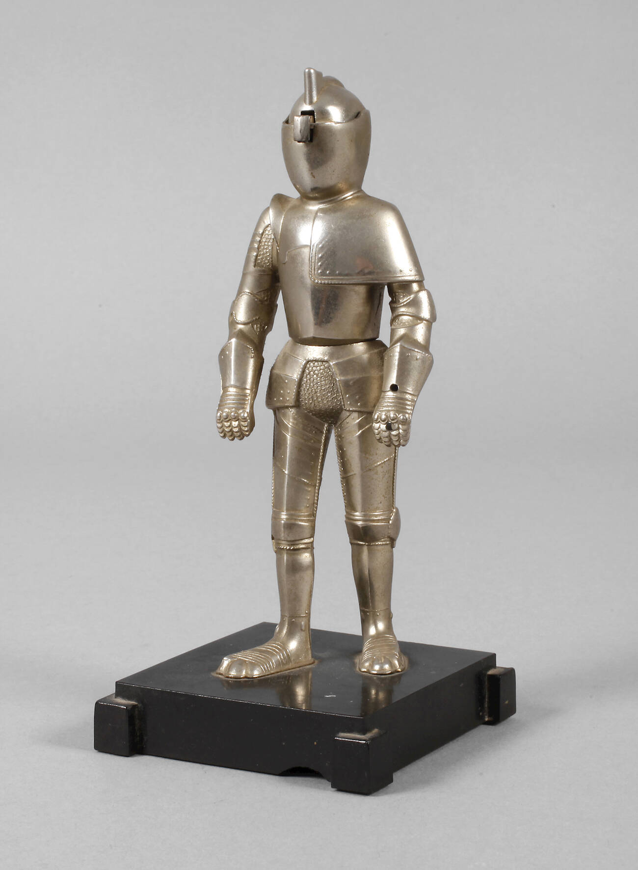 Figürliches Tischfeuerzeug