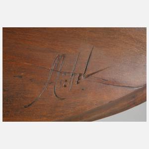 Geschnitztes Tablett