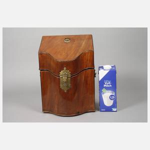 Feiner Besteckkasten