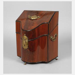 Feiner Besteckkasten