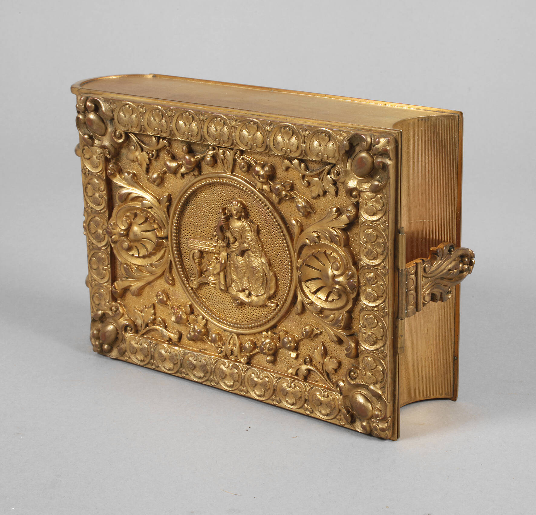 Schatulle in Buchform