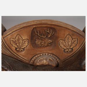 Jagdliche Wandgarderobe