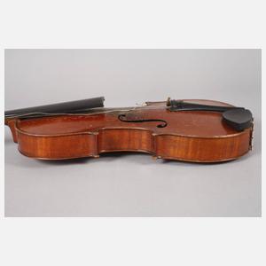 Violine im Etui