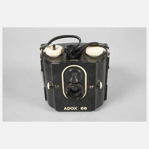 Zwei Kameras Adox 66