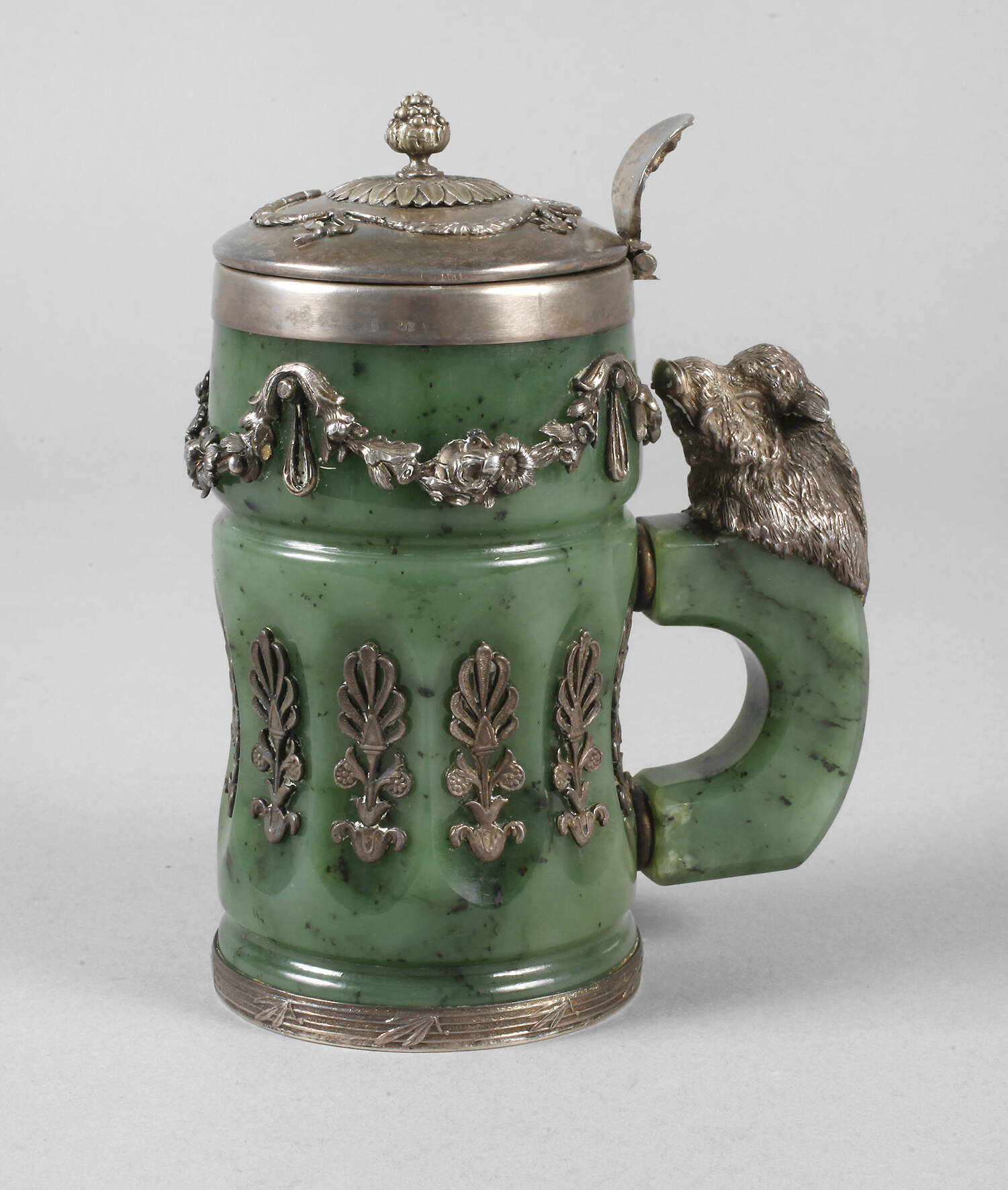 Kleiner Deckelhumpen