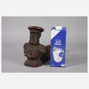 Figürlicher Kaminbock