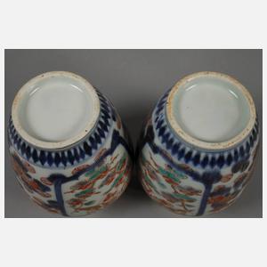 Vasenpaar und Schale