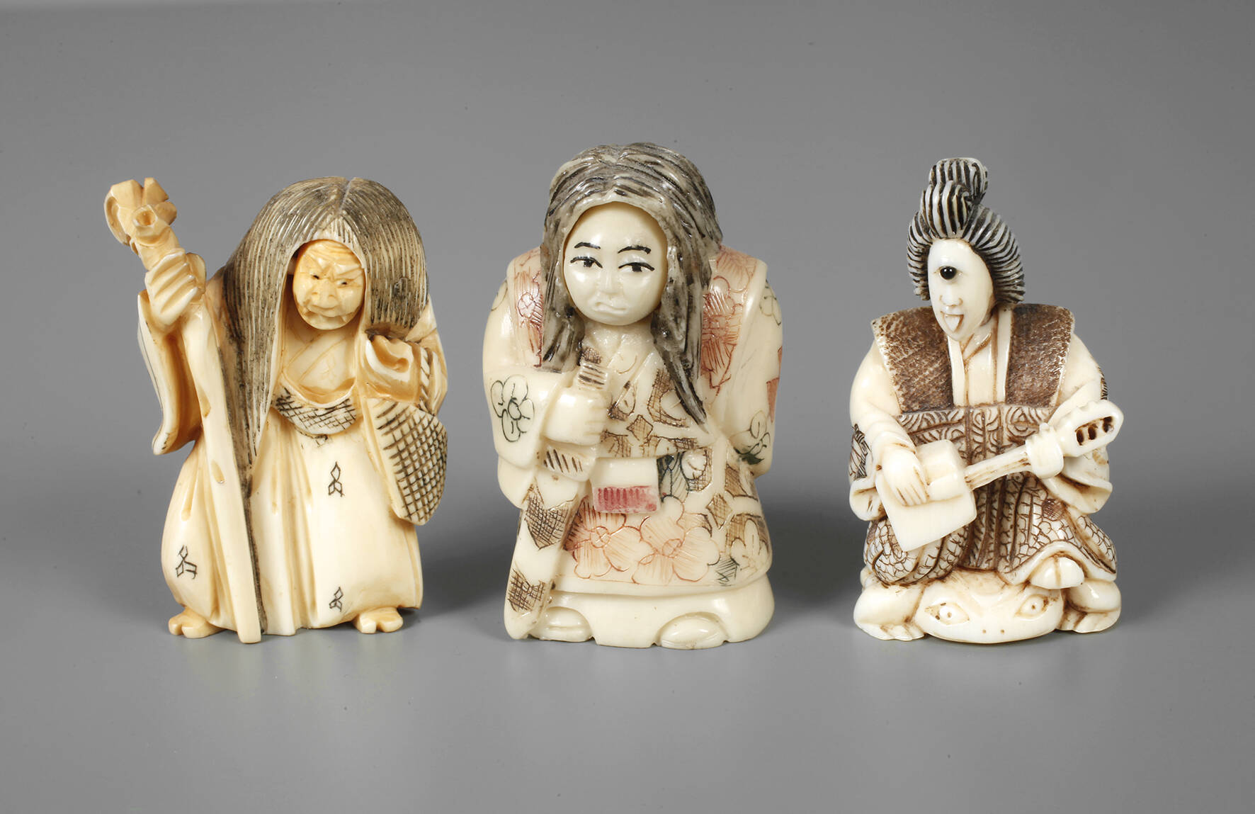 Drei Netsuken