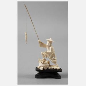 Figürliche Elfenbeinschnitzerei