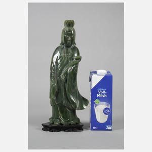 Große Jadeschnitzerei