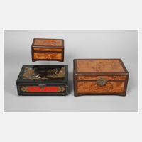 Drei Schatullen mit Chinoiserie111