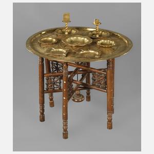 Teetisch mit Rauchgarnitur