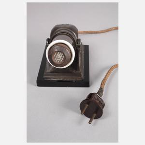 Zigarrenanzünder in Geschützform