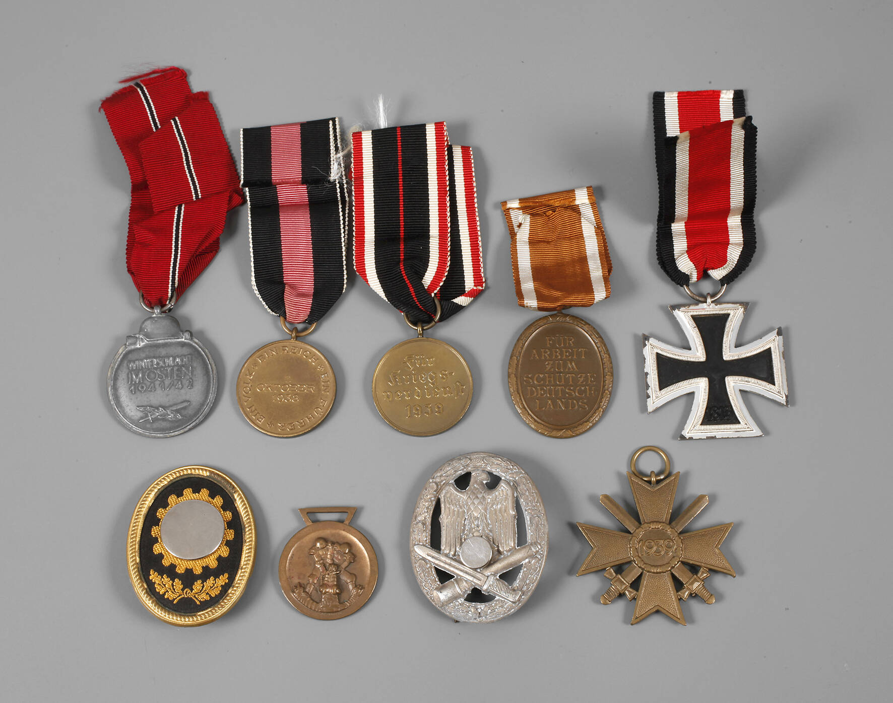 Konvolut Abzeichen 2. Weltkrieg