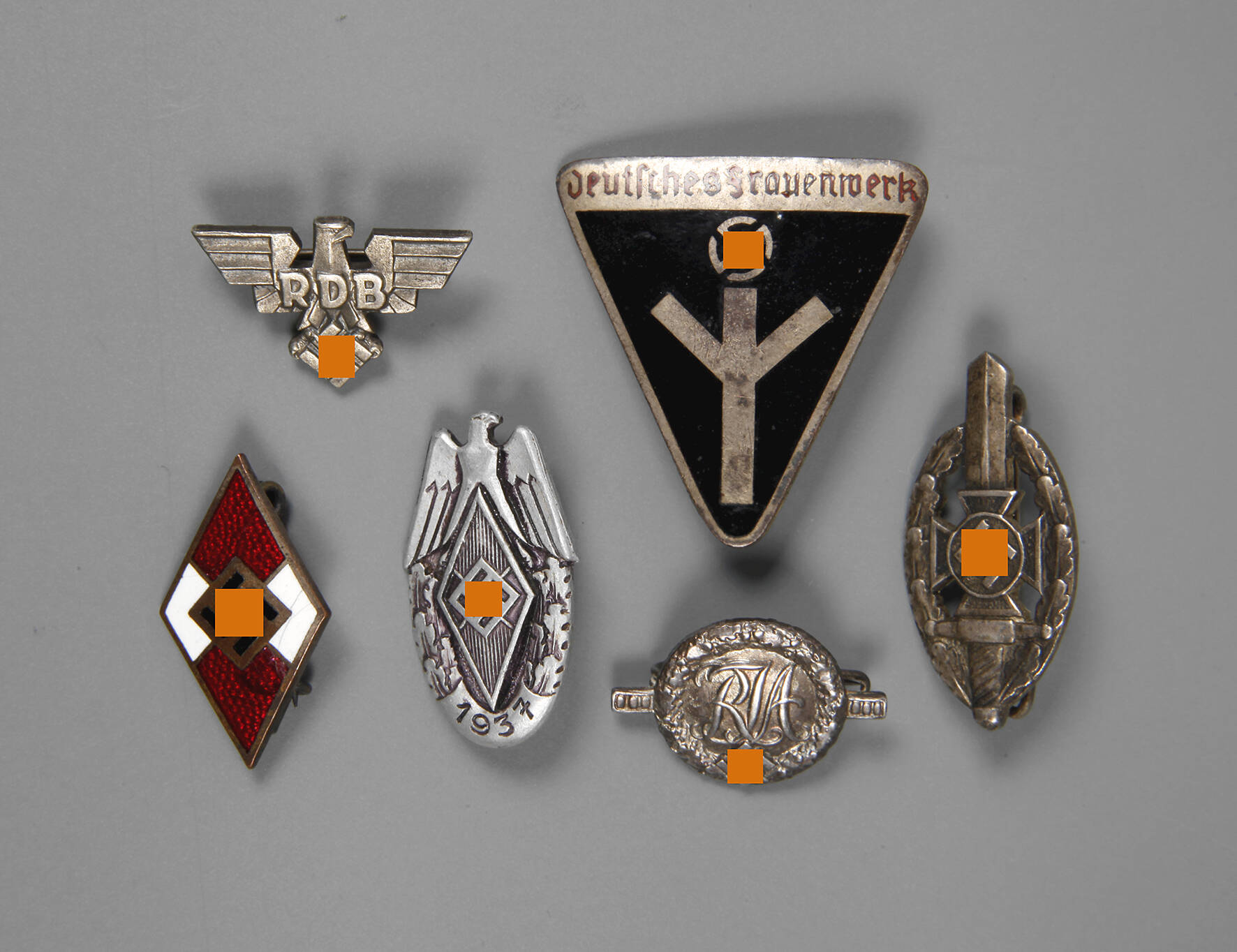 Konvolut Mitgliedsabzeichen