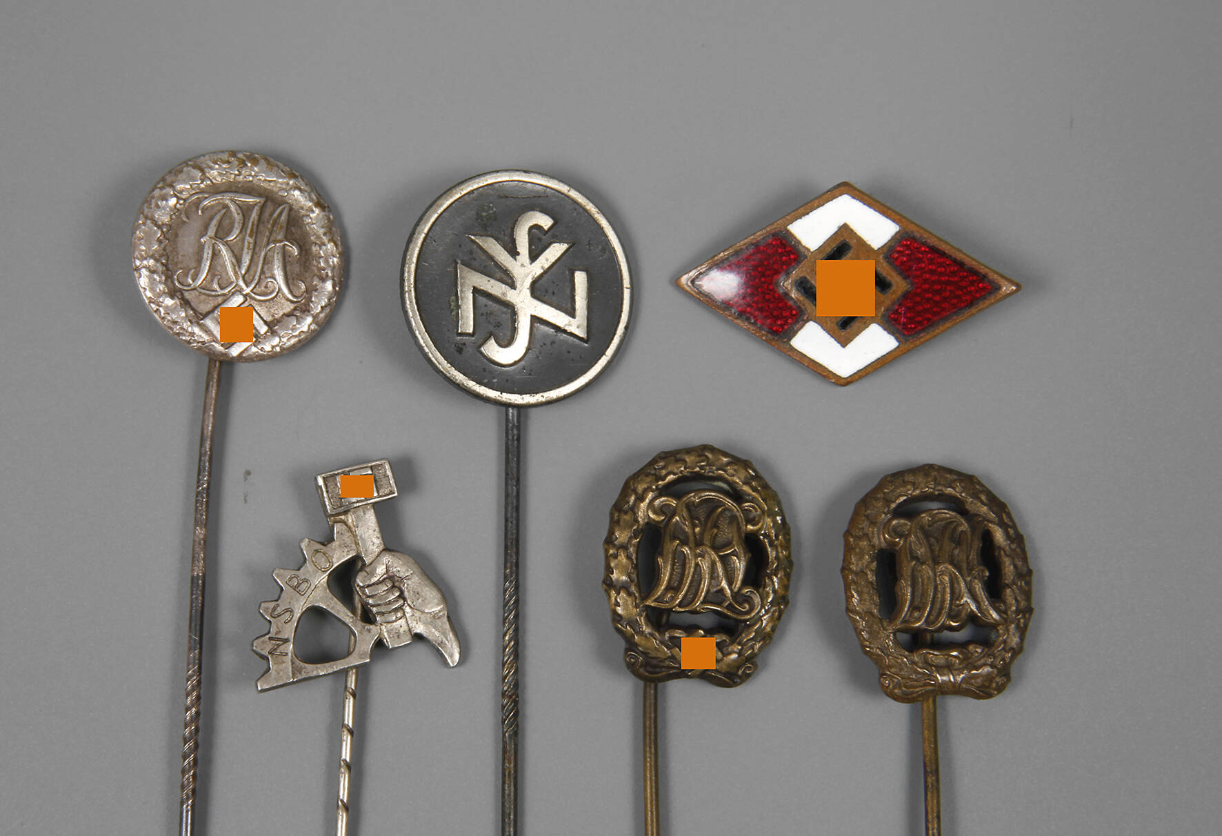 Konvolut Mitgliedsabzeichen