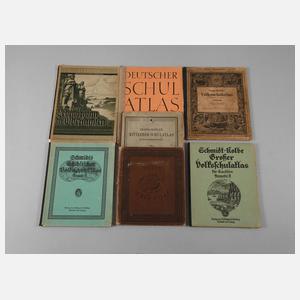 Konvolut Schulatlanten