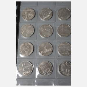 Konvolut 5 DDR Mark Gedenkmünzen