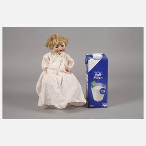 Kämmer & Reinhardt kleine Porzellankopfpuppe