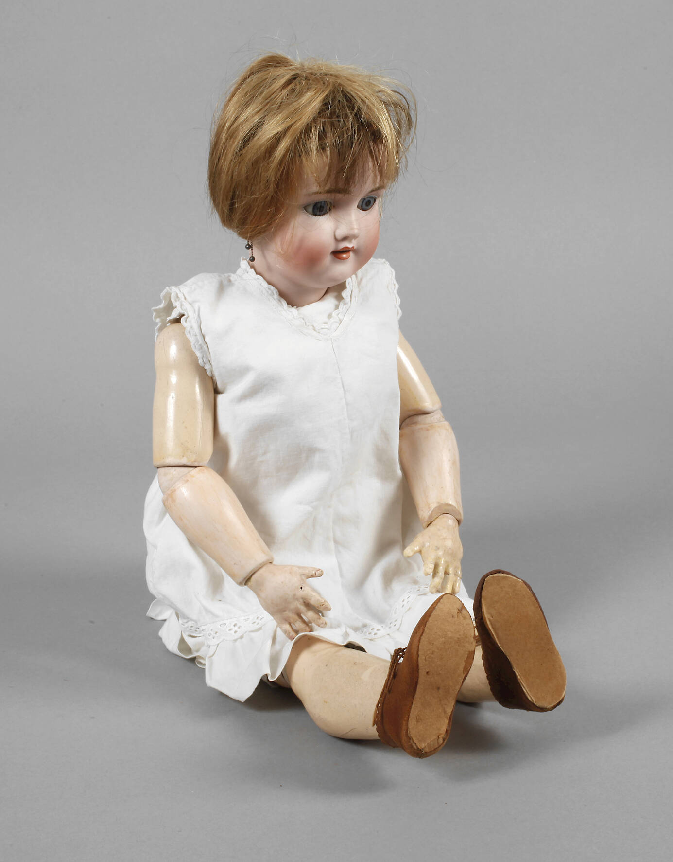 Kley & Hahn Porzellankopfpuppe