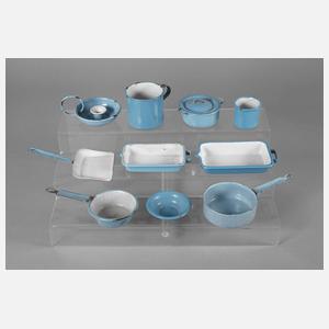 Konvolut Emaillegeschirr für die Puppenküche