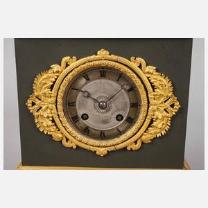 Empire-Kaminuhr "Pferdebändiger"