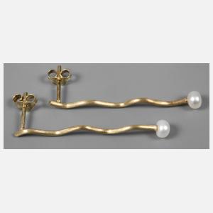 Paar Ohrhänger mit Perlen