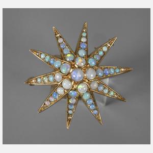 Brosche mit Edelopalen