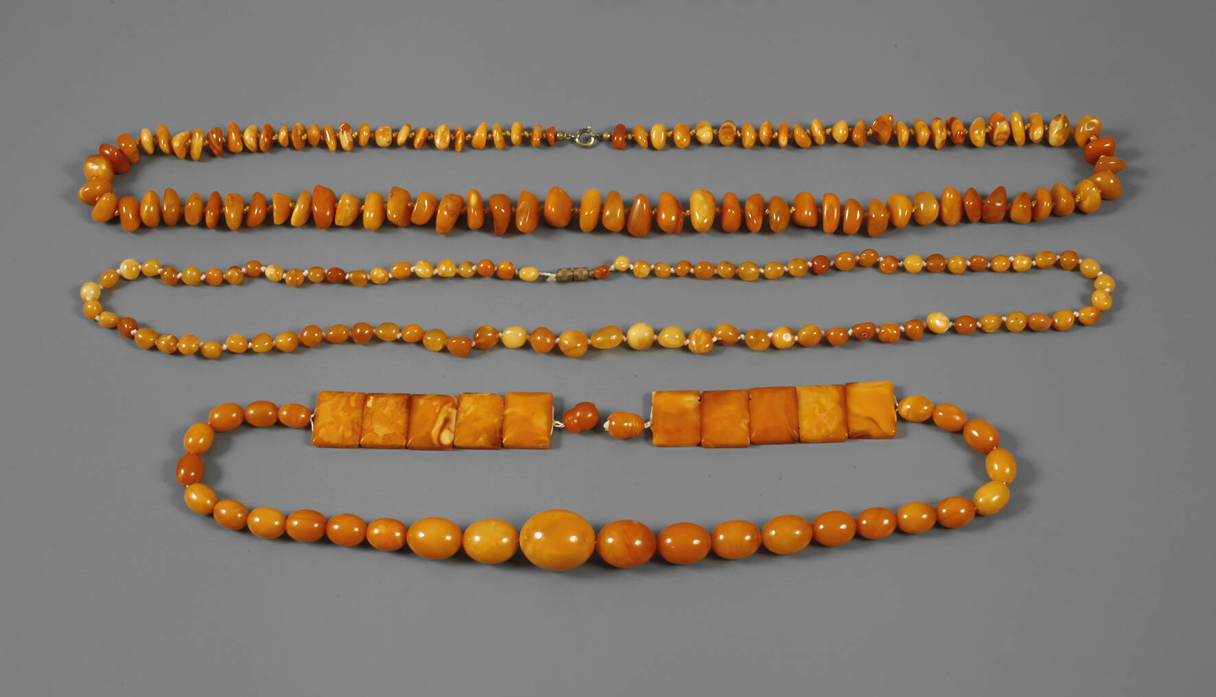 Konvolut Bernsteinketten