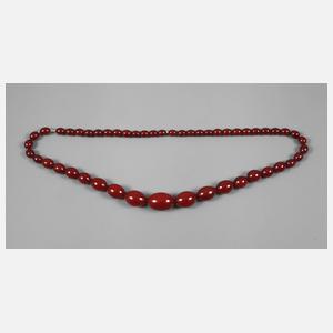 Collier aus rotem Bernstein