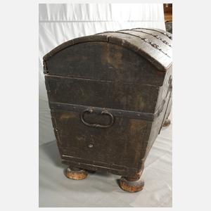 Runddeckeltruhe barock