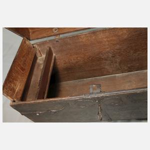 Runddeckeltruhe barock