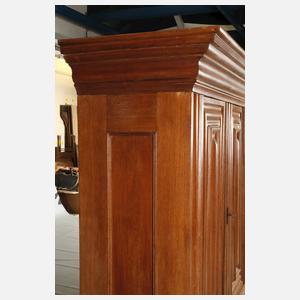 Frankfurter Wellenschrank