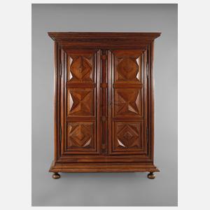 Klassizistischer Dielenschrank