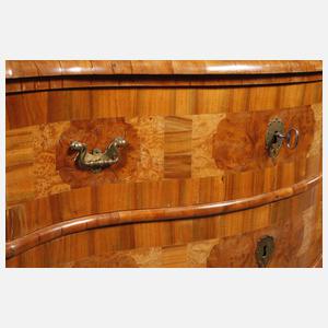 Außergewöhnliche Barockkommode