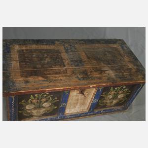 Bäuerliche Hochzeitstruhe