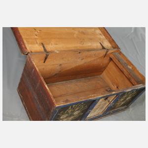 Bäuerliche Hochzeitstruhe