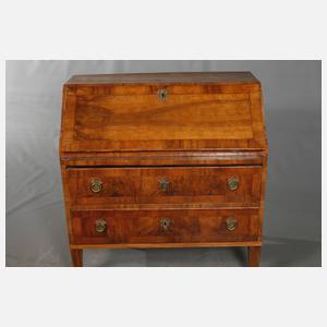 Klassizistischer Schrägklappensekretär