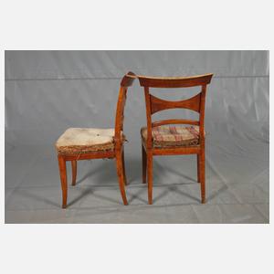 Paar klassizistische Stühle