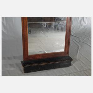 Pfeilerspiegel Empire