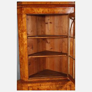 Eckvitrine Biedermeier