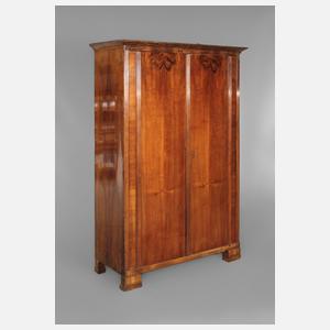 Kleiderschrank Biedermeier