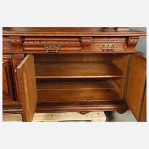 Großes Aufsatzbuffet Gründerzeit