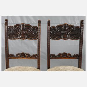 Drei Stühle im Renaissancestil