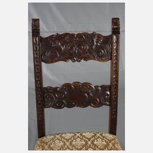 Drei Stühle im Renaissancestil