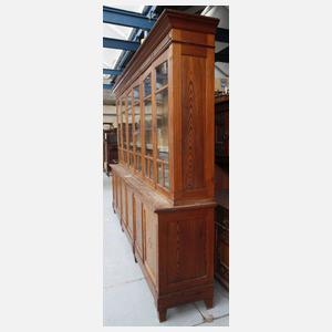 Große Ladeneinrichtung Jugendstil