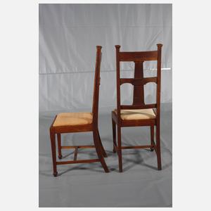 Fünf Hochlehnstühle