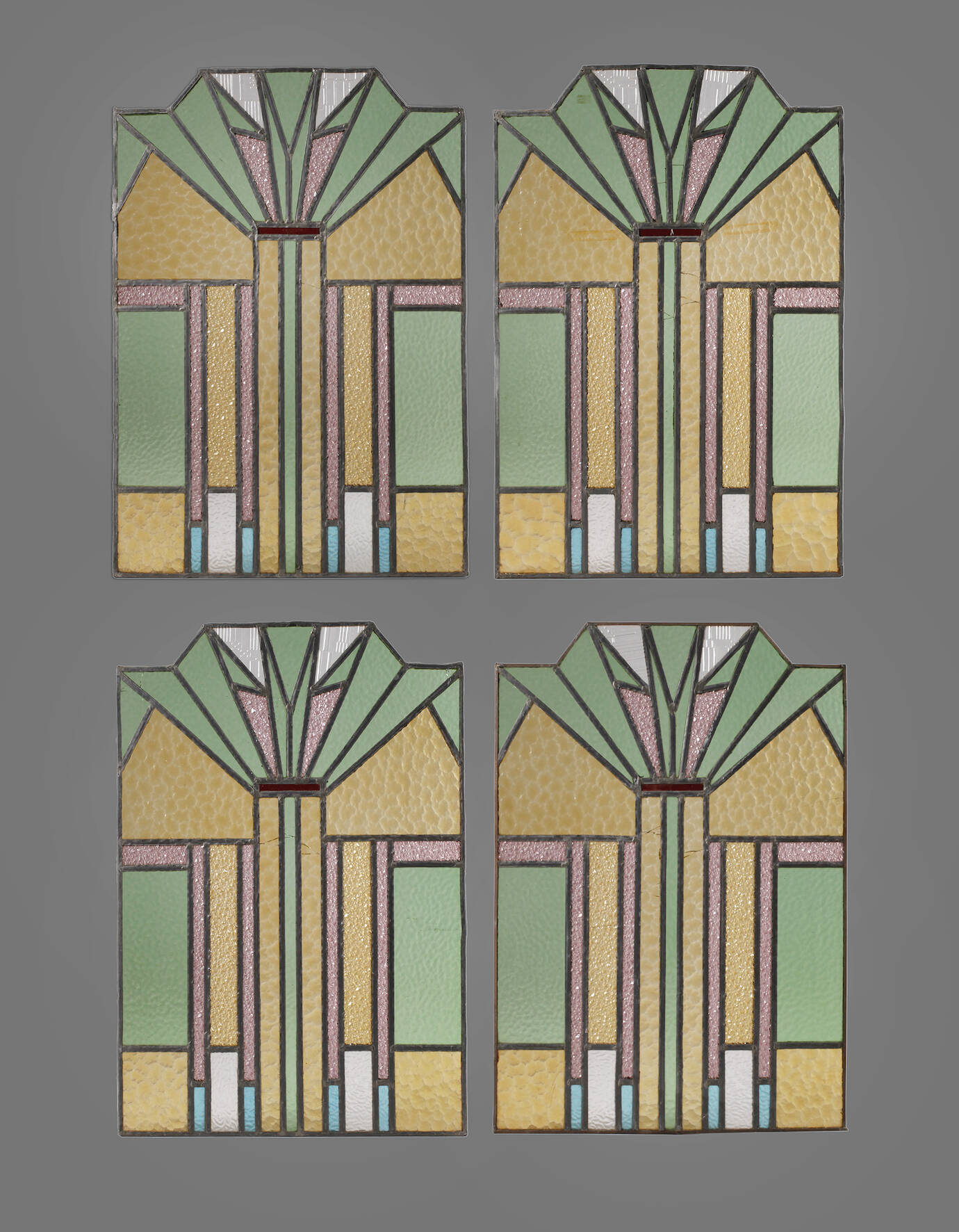 Vier Bleiglasscheiben Art déco