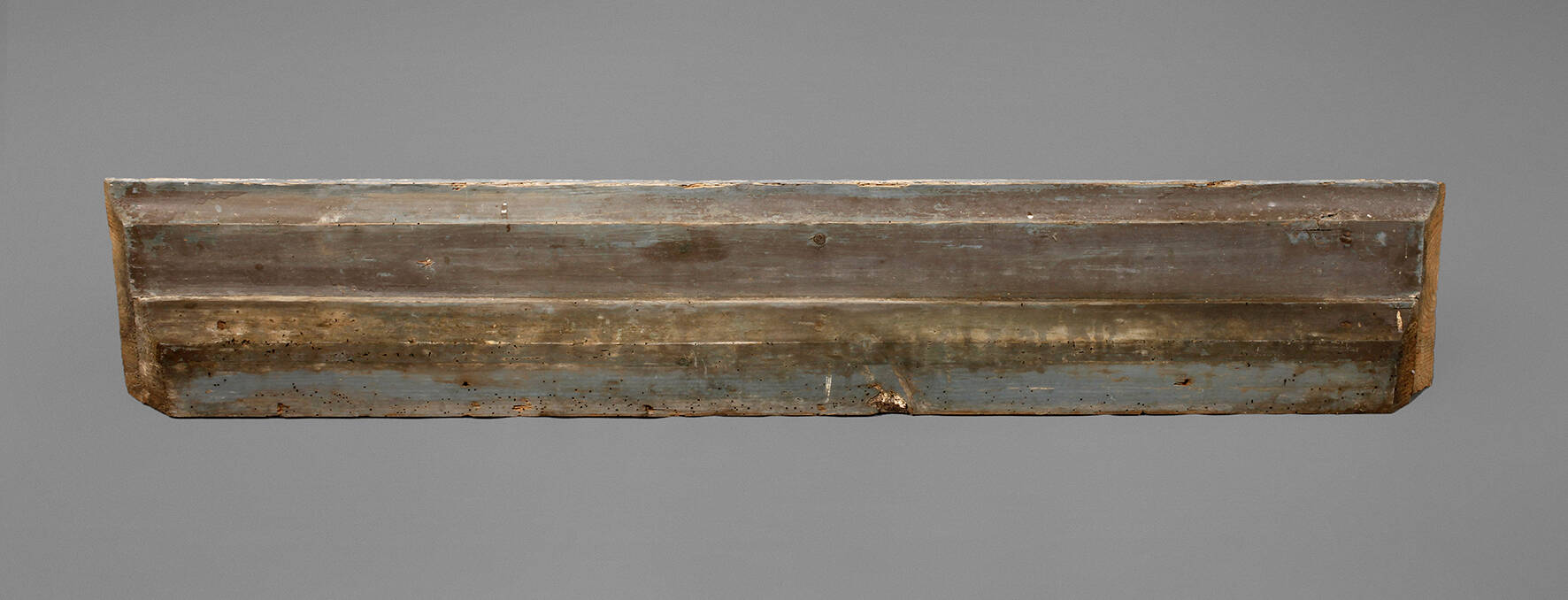 31 laufende Meter Sockelleisten